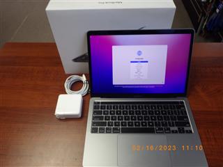 APPLE MACBOOK PRO, 8GB RAM, 512GB SSD, MODEL#: MXK52LL/A, COLOR: SILVER